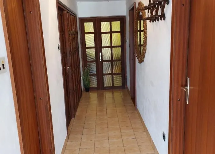Apartamento Silvana Božava